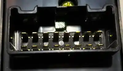 Second-hand car spare part  for KIA CEED  OEM IAM references 93570A2200  