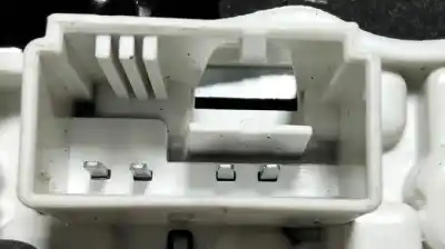 Peça sobressalente para automóvel em segunda mão farolim interior traseiro esquerdo por volkswagen touran 5t1 advance bmt referências oem iam 5ta945093d