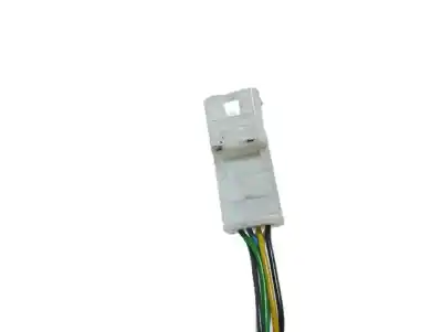 Peça sobressalente para automóvel em segunda mão espelho retrovisor direito por dacia logan mcv ambiance referências oem iam 232636214  