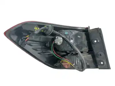 Pièce détachée automobile d'occasion feu arrière droit pour chevrolet cruze station wagon lt références oem iam 95135585