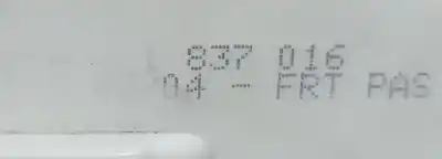 Piesă de schimb auto la mâna a doua ÎNCUIETOARE UȘA DIN DREAPTA FAȚÃ pentru AUDI A6 AVANT (4F5) 3.0 TDI Quattro Referințe OEM IAM 4F1837016  