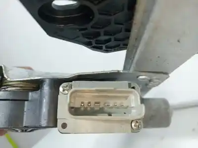Peça sobressalente para automóvel em segunda mão elevador de vidros dianteira esquerda por dacia logan mcv ambiance referências oem iam 807211440r  