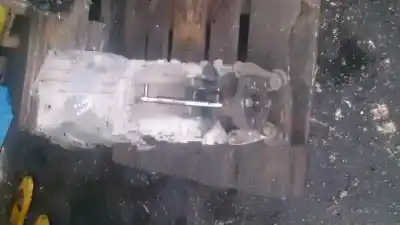 Pezzo di ricambio per auto di seconda mano riduttore per bmw serie 1 berlina (e81/e87) 120d riferimenti oem iam   