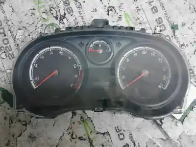Pezzo di ricambio per auto di seconda mano Pannello Degli Strumenti per OPEL CORSA D Selective Riferimenti OEM IAM P0013372158  