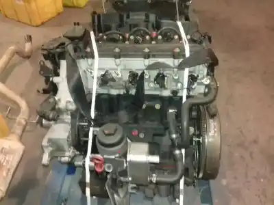 Recambio de automóvil de segunda mano de MOTOR COMPLETO para BMW SERIE 3 BERLINA (E46)  referencias OEM IAM 204D1  