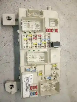 Second-hand car spare part fuse box unit for ford focus lim. (cb4) trend oem iam references   8m5t14014lmc