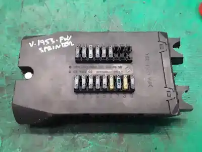 Second-hand car spare part fuse box unit for mercedes-benz sprinter 4-t caja/chasis (904) 410 d oem iam references 0005400650  0005400650