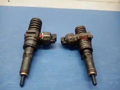 Peça sobressalente para automóvel em segunda mão Injetor por SEAT LEON (1P1) 1.9 TDI Referências OEM IAM 038130073AG  