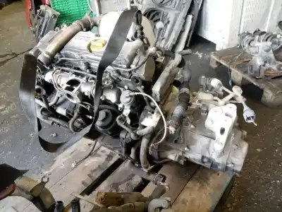 Pezzo di ricambio per auto di seconda mano motore completo per opel vectra c berlina comfort riferimenti oem iam y22dtr  