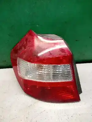 Pièce détachée automobile d'occasion feu arrière gauche pour bmw serie 1 berlina (e81/e87) 120d références oem iam 63216924501