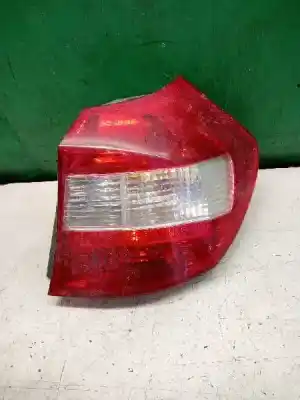 Pièce détachée automobile d'occasion feu arrière droit pour bmw serie 1 berlina (e81/e87) 120d références oem iam 63216924502