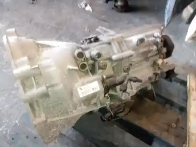 Peça sobressalente para automóvel em segunda mão caixa de velocidades por bmw serie 1 cabrio (e88) 118i referências oem iam 