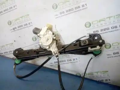 Peça sobressalente para automóvel em segunda mão elevador de vidros dianteiro direito por bmw serie 1 berlina (e81/e87) 120d referências oem iam   