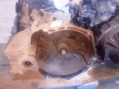 Second-hand car spare part gearbox for opel zafira a 2.0 dti oem iam references 