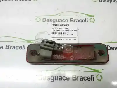 Peça sobressalente para automóvel em segunda mão farolim de travão central por ford transit combi ´06 ft 300 largo referências oem iam   