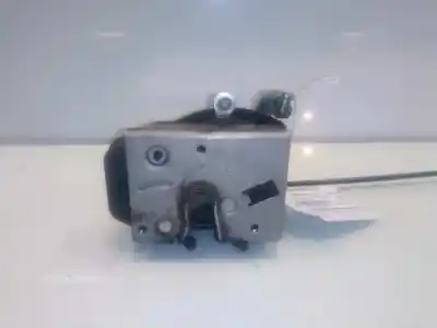 Second-hand car spare part left front door lock for opel combo cargo oem iam references 133106  24434882