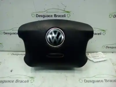 Pièce détachée automobile d'occasion  pour VOLKSWAGEN PASSAT BERLINA (3B2)  Références OEM IAM   111205100