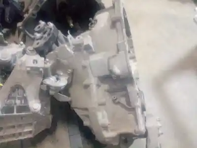 Second-hand car spare part gearbox for opel meriva b 1.7 16v cdti oem iam references  24461926 06075403