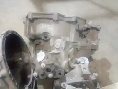 Second-hand car spare part gearbox for opel meriva b 1.7 16v cdti oem iam references  24461926 06075403