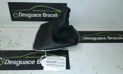 Peça sobressalente para automóvel em segunda mão forra da alavanca de velocidades por lancia ypsilon (402) 1.2 cat referências oem iam 0735535106  