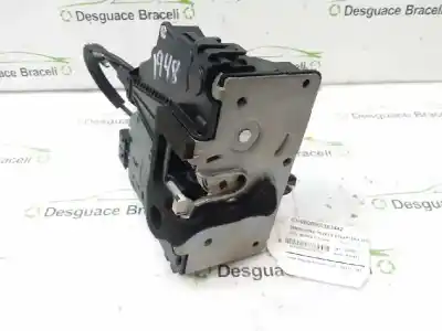 Second-hand car spare part left front door lock for opel meriva b cosmo oem iam references 