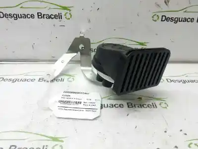 Second-hand car spare part horn for opel meriva b cosmo oem iam references 1228207