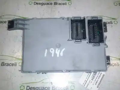 Pezzo di ricambio per auto di seconda mano scatola relè/fusibili per lancia ypsilon (402) 1.2 cat riferimenti oem iam  c15028447307 00520029130