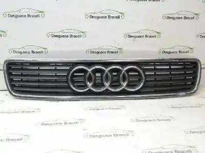 Автозапчасти б/у ПЕРЕДНЯЯ РЕШЕТКА за AUDI A4 AVANT (B5)  ссылки OEM IAM 8D0853651RFKZ  