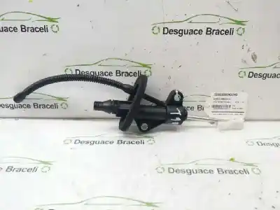 Second-hand car spare part clutch pump for opel meriva b cosmo oem iam references 