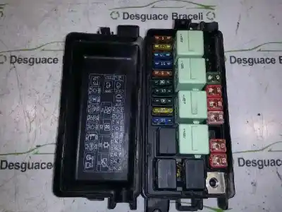Second-hand car spare part fuse box unit for mini mini (r50,r53) one oem iam references 61146906614  084434120602