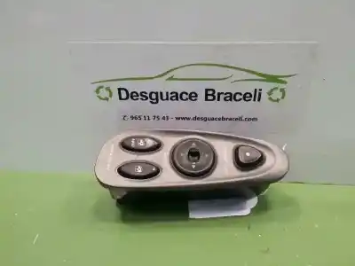 Second-hand car spare part LEFT FRONT POWER WINDOW SWITCH for HYUNDAI COUPE (RD)  OEM IAM references 9357027000A  