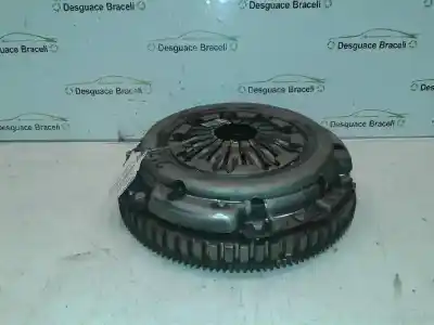Second-hand car spare part clutch kit for dacia duster laureate 4x2 oem iam references   8200961011