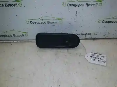 Second-hand car spare part right front power window switch for dacia duster laureate 4x2 oem iam references   809601386r