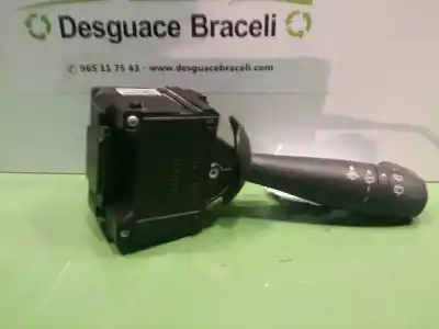 Second-hand car spare part Windshiel Wiper Switch for DACIA DUSTER Laureate 4x2 OEM IAM references E1109568  