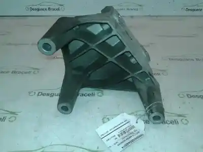 Second-hand car spare part right engine support for opel corsa c comfort oem iam references  24494 9127490