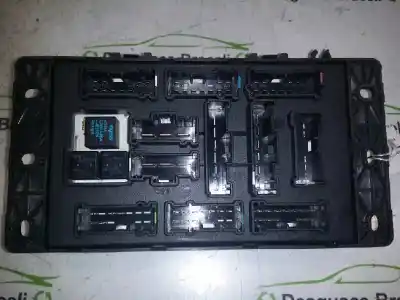 Second-hand car spare part fuse box unit for mini mini (r50,r53) one oem iam references   518030317