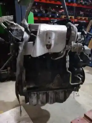 Pezzo di ricambio per auto di seconda mano motore completo per opel zafira a elegance riferimenti oem iam   