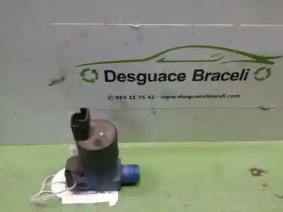 Second-hand car spare part washer pump for renault clio iii confort dynamique oem iam references   