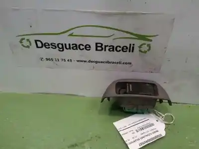 Pezzo di ricambio per auto di seconda mano interruttore alzacristalli anteriore sinistro per peugeot 107 trendy riferimenti oem iam 