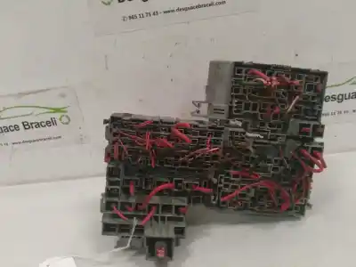 Piesă de schimb auto la mâna a doua panou siguranțe pentru opel combo tour referințe oem iam 24458363  