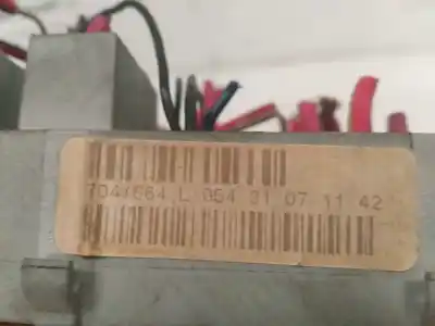 Piesă de schimb auto la mâna a doua panou siguranțe pentru opel combo tour referințe oem iam 24458363  