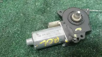 Pezzo di ricambio per auto di seconda mano motore alzacristalli anteriore destro per ford fiesta (cbk) 1.4 16v cat riferimenti oem iam 0130821939