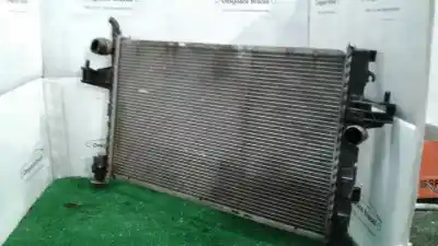 Pezzo di ricambio per auto di seconda mano radiatore d acqua per opel combo 1.3 16v cdti riferimenti oem iam   