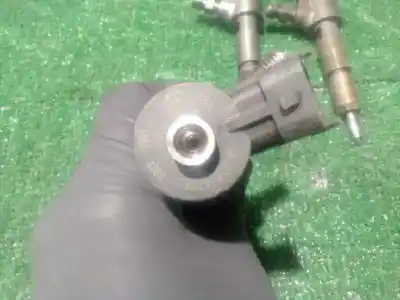 Peça sobressalente para automóvel em segunda mão injetor por citroen c3 1.4 hdi cool referências oem iam 786280  