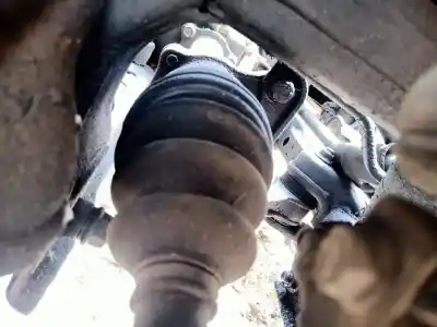 Peça sobressalente para automóvel em segunda mão transmissão dianteira direita por kia sorento (bl) (2002->) 2.5 crdi referências oem iam 