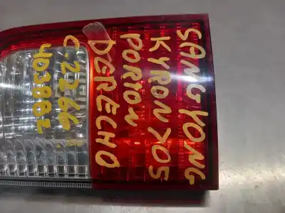 Second-hand car spare part interior rear right light for ssangyong kyron 200 xdi limited oem iam references 