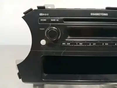 Second-hand car spare part audio system / radio cd for ssangyong actyon 200 xdi oem iam references 8910009070  n1.z3.2.2.4