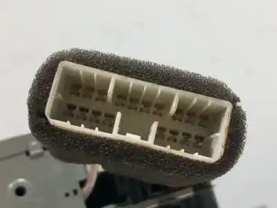 Second-hand car spare part audio system / radio cd for ssangyong actyon 200 xdi oem iam references 8910009070  n1.z3.2.2.4