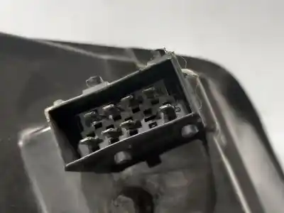 Second-hand car spare part left headlight for peugeot partner (s2) combi plus oem iam references   n1.z1.21.1.m