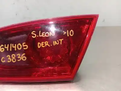 Автозапчасти б/у внутренний правый задний фонарь за seat leon (1p1) 2.0 tdi 16v ссылки oem iam   n1.z1.8.2.m